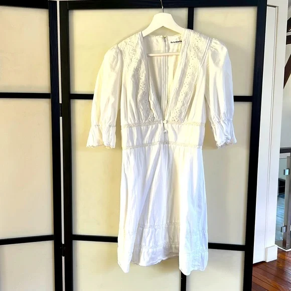 Boho Reformation mini dress - Picture 3 of 3